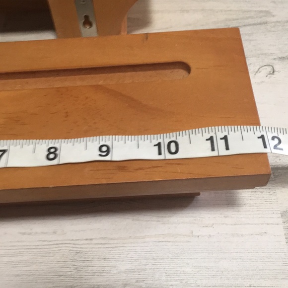 Set of two tan wooden shelves with plate cut out holder on top - Picture 3 of 5
